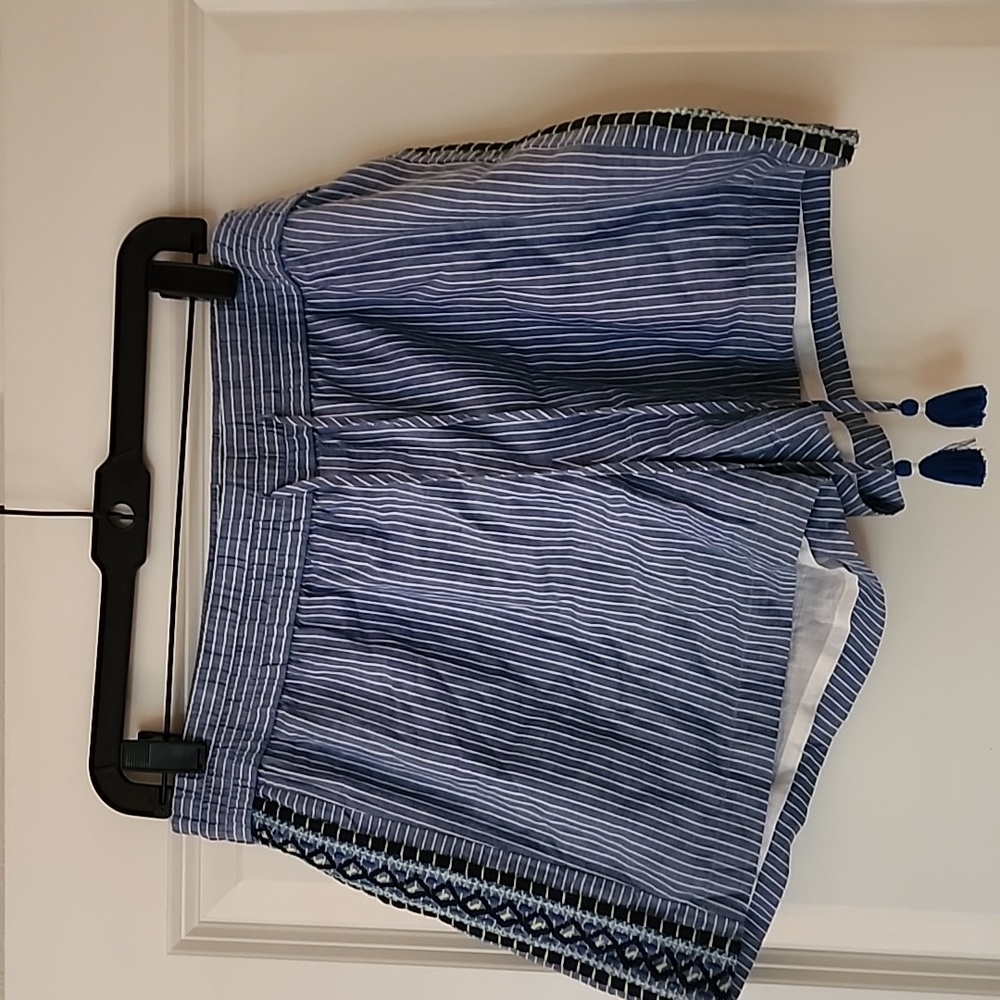 Stripped cotton shorts